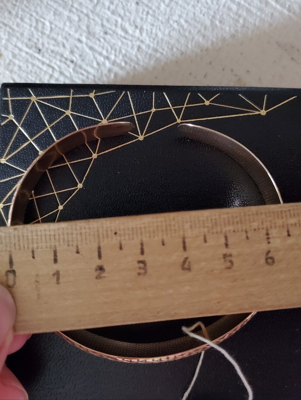 585 Gold Bangle - Picture 6 of 10